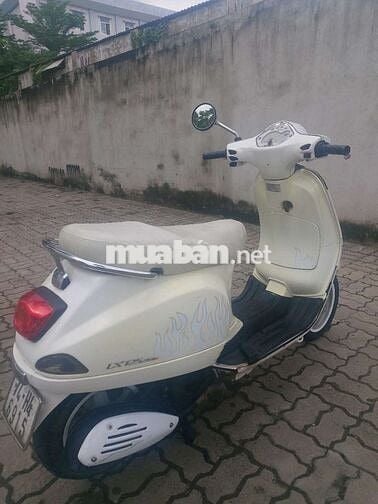 Vespa Lx125Fi 3vie date 2016 xả bỏ