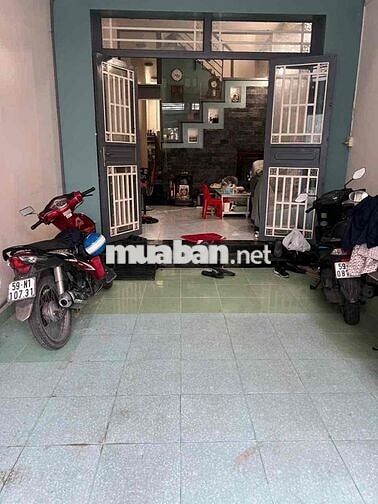 Quá rẻ - HXH Lê Đức thọ, p16. DT: 4x20 vuông vức, 3 tầng. Chỉ 11 tỷ TL