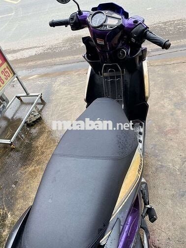 Nhà dư Cần bán novo5 xe máy chạy êm
