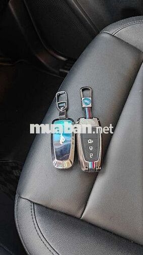 2022 Titanium 2.0L 4x2 AT - 45752 km