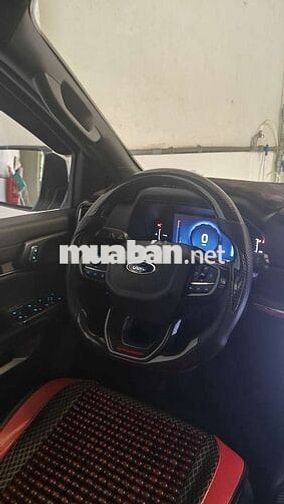 2022 Titanium 2.0L 4x2 AT - 45752 km