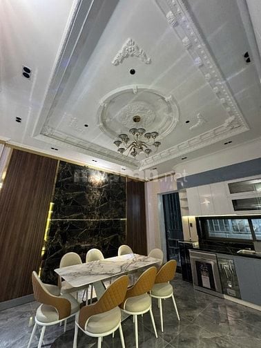 Bán nhà 2 mặt tiền mới xây : Giá 13 tỷ 5