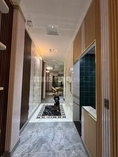 Bán nhà 2 mặt tiền mới xây : Giá 13 tỷ 5