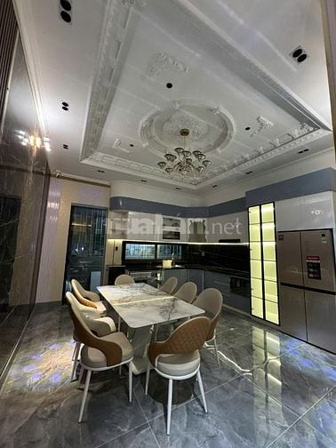 Bán nhà 2 mặt tiền mới xây : Giá 13 tỷ 5