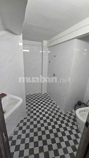 Cho thuê nhà mặt tiền Trần Huy Liệu, P.15, Q.Phú Nhuận giá 15tr
