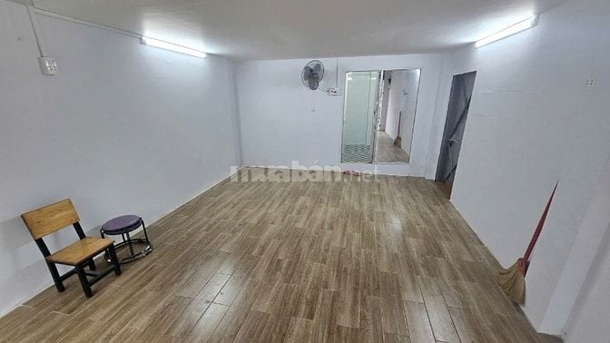 Cho thuê nhà mặt tiền Trần Huy Liệu, P.15, Q.Phú Nhuận giá 15tr