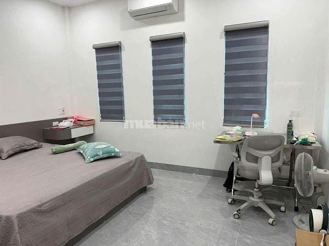 Bán nhà MT đường Bàu Gốc , Bình Chánh