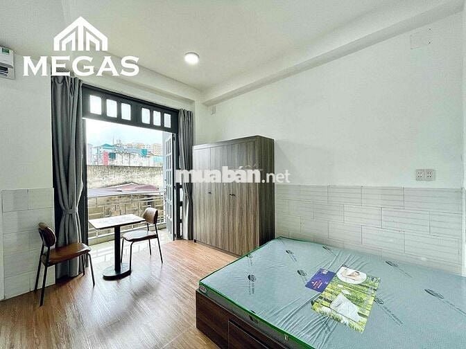 Studio Ban Công Mới Ngay Âu Cơ - VÒNG XOAY LÊ ĐẠI HÀNH QUẬN 11 giá rẻ