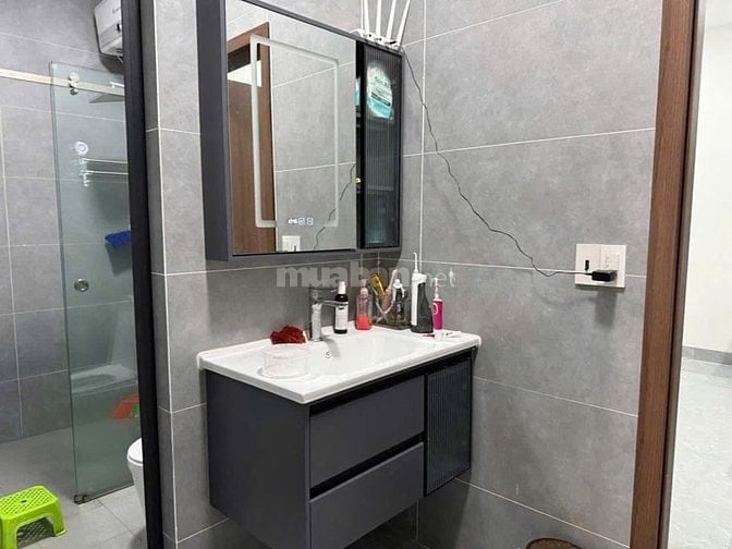 Bán nhà MT đường Bàu Gốc , Bình Chánh