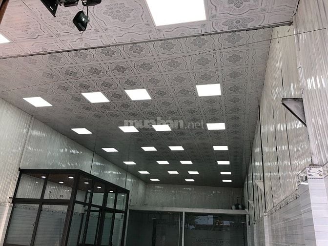 Cho thuê mặt bằng 122 m2 đường Kinh Dương Vương-  Q. BÌNH TÂN