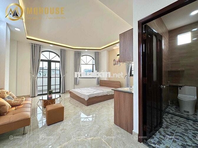 🏡Cho thuê Studio ban công lớn - máy giặt riêng ngay Ngã Tư Bốn Xã