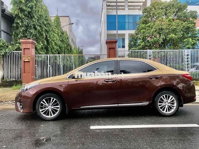 Toyota Corolla Altis 2015 1.8G AT - 79000 km