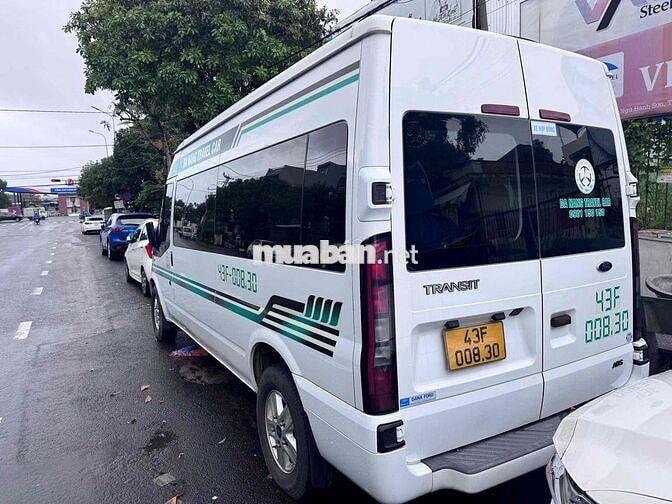 Ford Transit 2023 Xe ít đi 7v lên nhiều đồ chơi