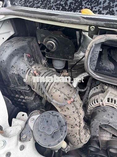 Ford Transit 2023 Xe ít đi 7v lên nhiều đồ chơi