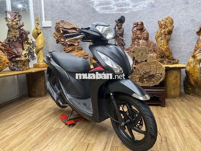 👉Vision biển SG dàn áo đẹp keng, máy zin bao êm