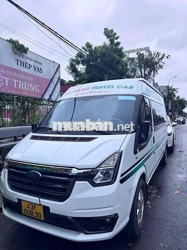 Ford Transit 2023 Xe ít đi 7v lên nhiều đồ chơi