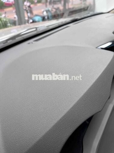 Toyota Fortuner 2012 2.7V 4x4 AT - 120000 km