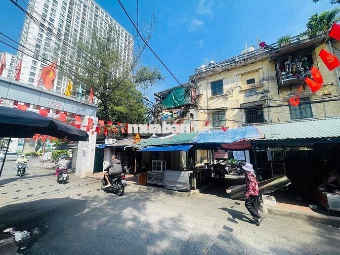 NHỈNH 1 TỶ - SỔ ĐỎ RIÊNG - TẬP THỂ NGUYỄN TRÃI - TẦNG 2 - ĐỐI DIỆN TTT