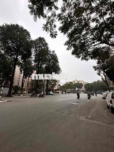 4,5tỷ căn hộ TT PHỐ TRẦN THÁNH TÔNG SỬ DỤNG 100m 4,5tỷ căn hộ TT PHỐ TRẦN THÁNH TÔNG SỬ DỤNG 100m