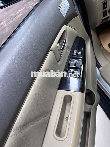 Toyota Fortuner 2012 2.7V 4x4 AT - 120000 km