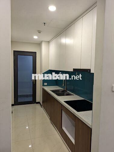 Cho thuê CH Discovery - Cầu Giấy giá 17tr/th 100m2 2PN đồ cơ bản đẹp