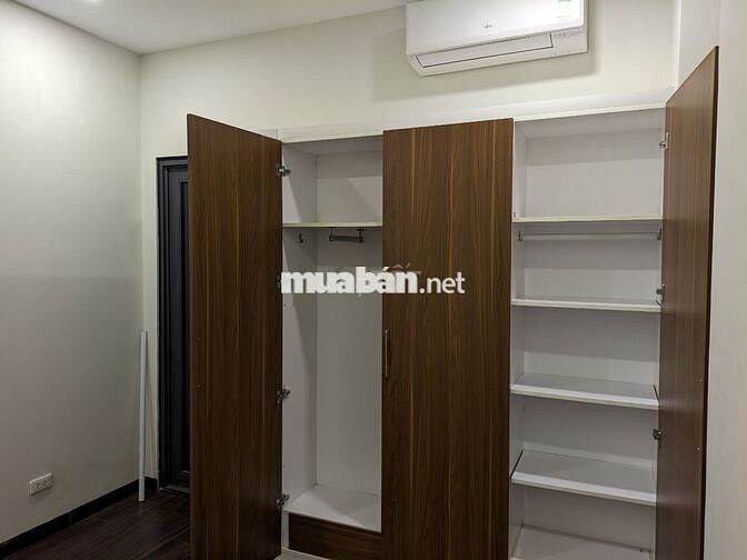 Cho thuê CH Discovery - Cầu Giấy giá 17tr/th 100m2 2PN đồ cơ bản đẹp