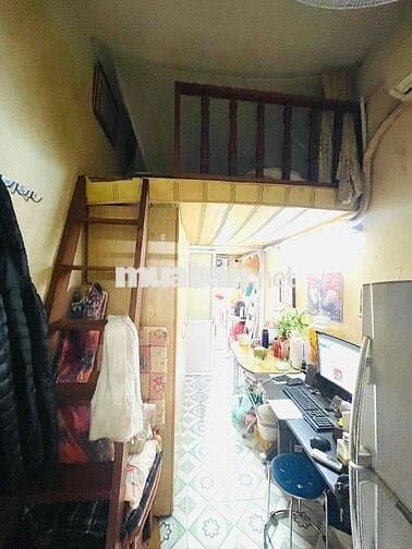NHỈNH 1 TỶ - SỔ ĐỎ RIÊNG - TẬP THỂ NGUYỄN TRÃI - TẦNG 2 - ĐỐI DIỆN TTT
