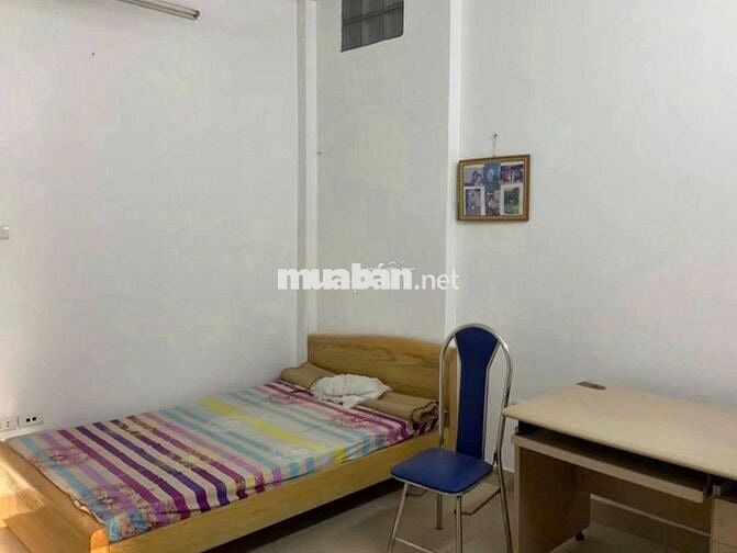 Cho thuê NHÀ tại ngõ 39 Dịch Vọng, phường Dịch Vọng, quận Cầu Giấy