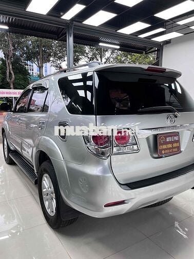 Toyota Fortuner 2012 2.7V 4x4 AT - 120000 km