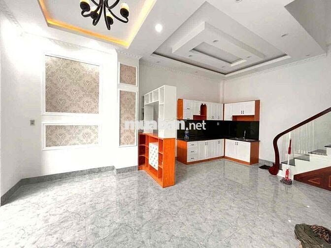 Nhà trệt lầu 2 phòng Hẻm 876 Trần Nam Phú