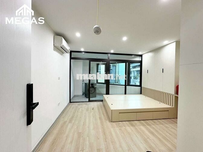 CĂN STUDIO FULL NỘI THẤT BAN CÔNG LỚN GẦN VINCOM TRẦN DUY HƯNG