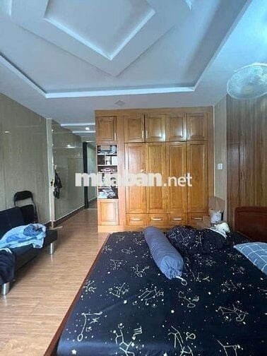 Ngay ĐH CN TPHCM, Mỏ Vàng Kinh Doanh, Nhà Mặt Tiền