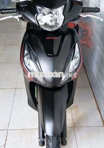 Xe máy Honda Vision Thể thao 2024 đen