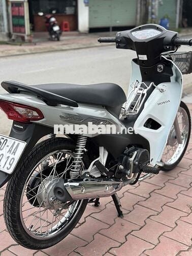 Wave 2025 bstp chính chủ công chứng xe đẹp zin êm