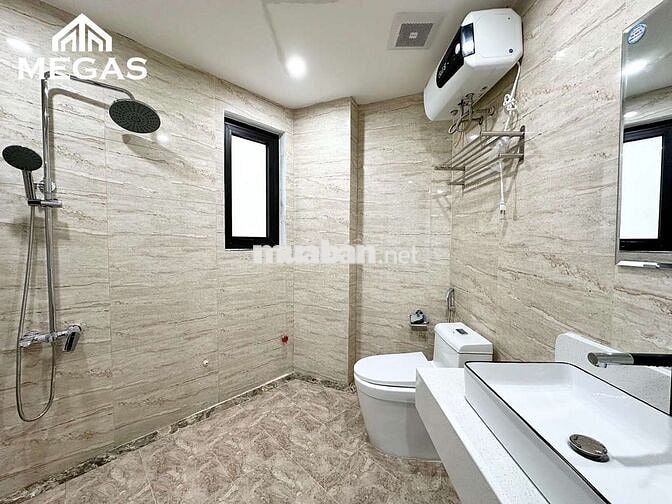 CĂN STUDIO FULL NỘI THẤT BAN CÔNG LỚN GẦN VINCOM TRẦN DUY HƯNG