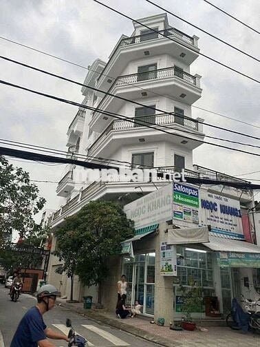 Nhà 1 trệt 3 lầu sân thượng hẻm liên khu 4/5 BHH B bình tân