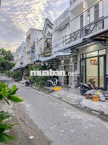 nhà mới 2 lầu hướng Đông Nam đường 22 Thới Nhựt, N Kiều - 3 tỷ 990tr