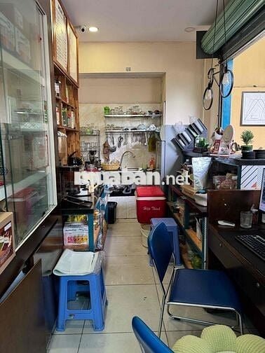 cần sang quán cà phê Sân vườn trục đường số Lâm Văn Bền, quận 7