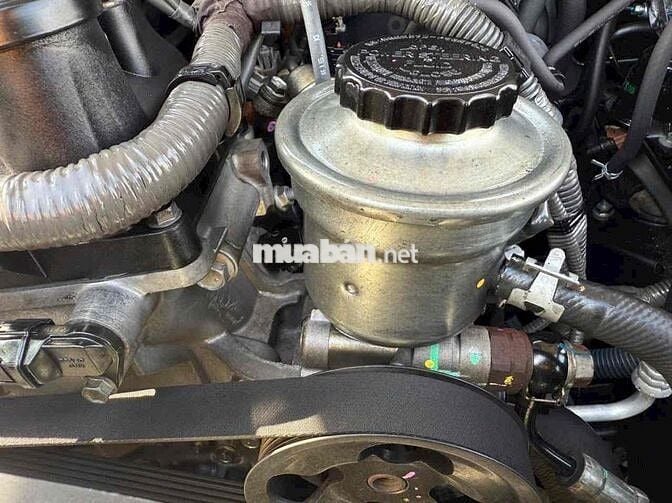 Toyota Innova 2016 - 140000 km