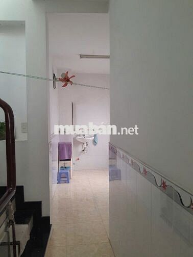 *Cho nữ thuê phòng đẹp an ninh sạch sẽ