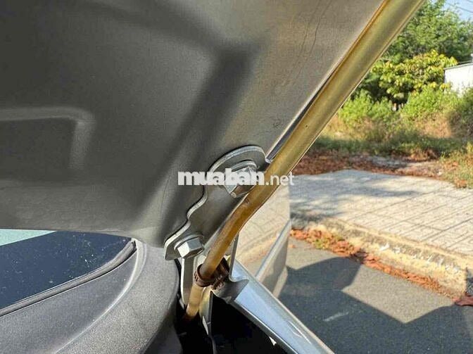 Toyota Innova 2016 - 140000 km