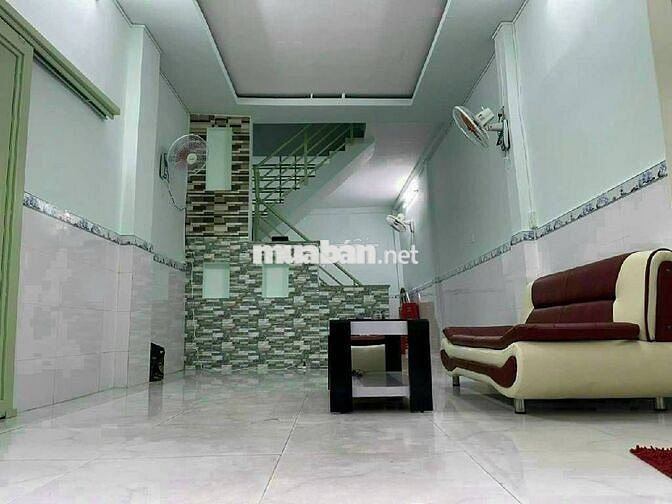 BÁN NHÀ XÔ VIẾT NGHỆ TĨNH, HÀNG XANH, 2 TẦNG BTCT, GIÁ 4.8 TỶ TL