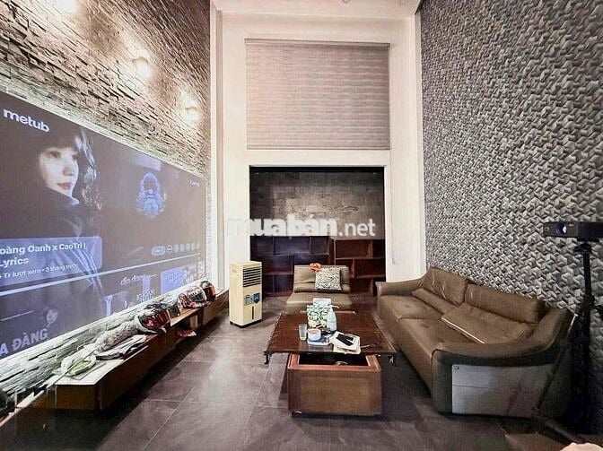 Bán smatr house Dương Quảng Hàm-Gò Vấp 55m2(4,1 x 13,5) Giá 5tỷ560