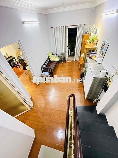 NHÀ HIẾM GẦN SÂN BAY – 3 TẦNG - 2 MẶT HẺM THOÁNG – NGANG KHỦNG 6M