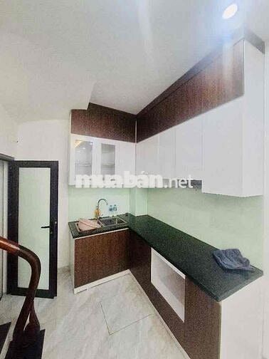 Nhà Dân xây chắc chắn, hàng xóm TIMES CITY, ngay gần chợ Tân Khai, ngõ