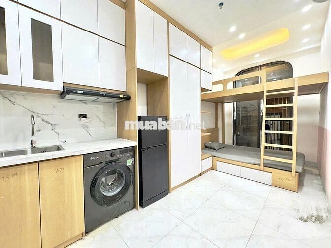 CHO THUÊ CĂN HỘ 2 NGỦ DẠNG DUPLEX BAN CÔNG FULL ĐỒ NGAY TRUNG KÍNH