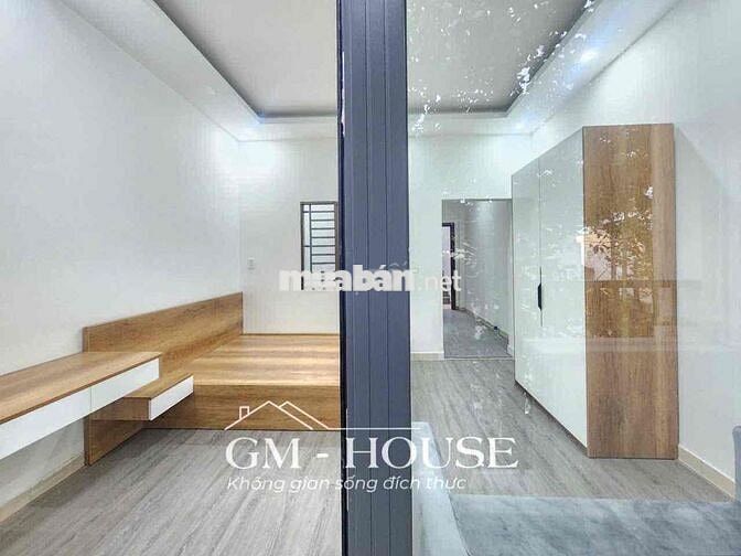 NGAY NGÃ TƯ HÀNG XANH_ NGUYỄN GIA TRÍ, P25, BÌNH THẠNH BAN CÔNG LỚN💥