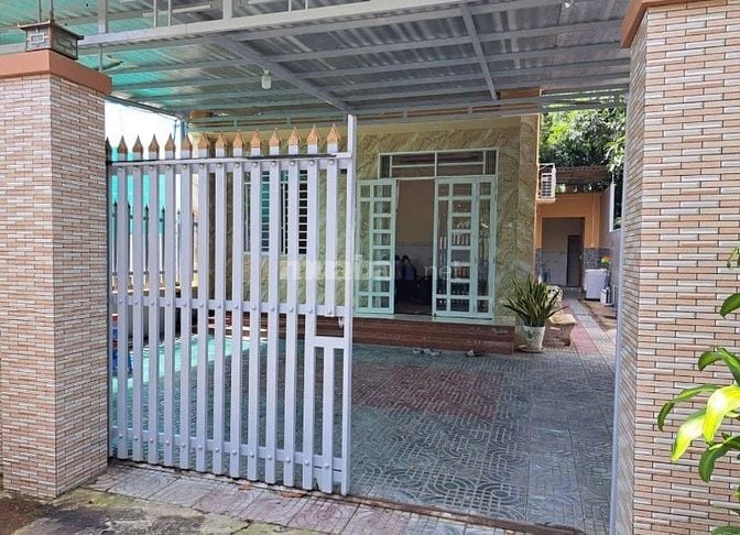 Cần Bán nHanh Cănnhà ngay Lê Thị Siêng Tân Thông Hội 200m2 SổHồngRiêng