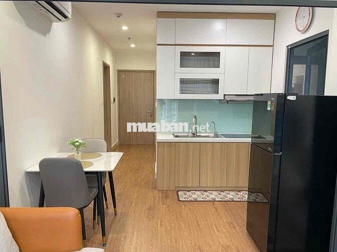 bán căn 1N 35m2 nội thất cao cấp tại Vinhomes Smart City