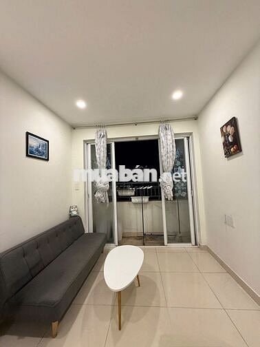 Bán gấp căn 51m2 2pn 1wc balcon PK giá 2,19 tỷ (có nội thất)